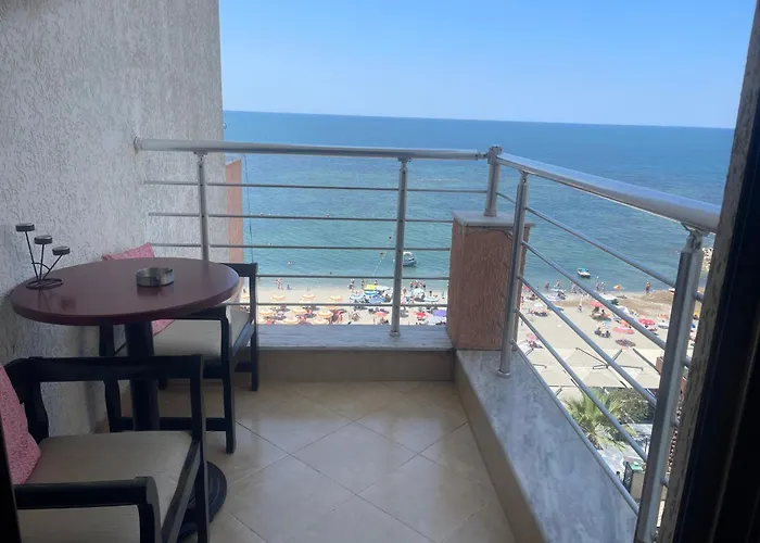 Vollga Seaview Apartment