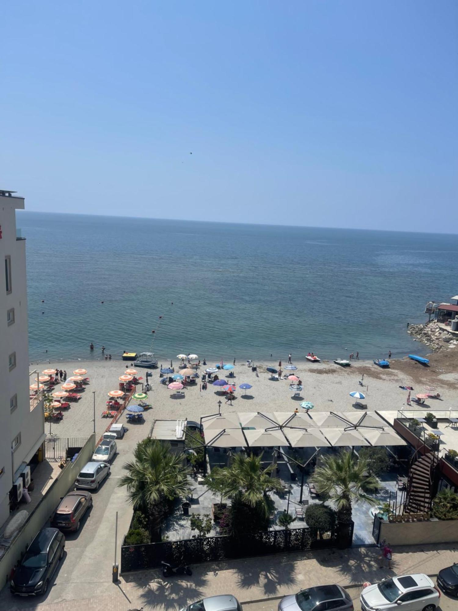 Vollga Seaview Апартаменти Дуррес